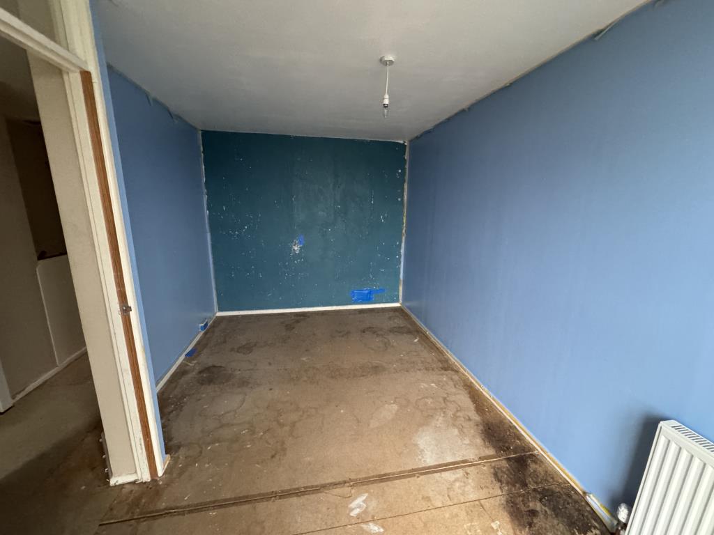 Lot: 162 - END-TERRACE HOUSE FOR IMPROVEMENT - View of bedroom two